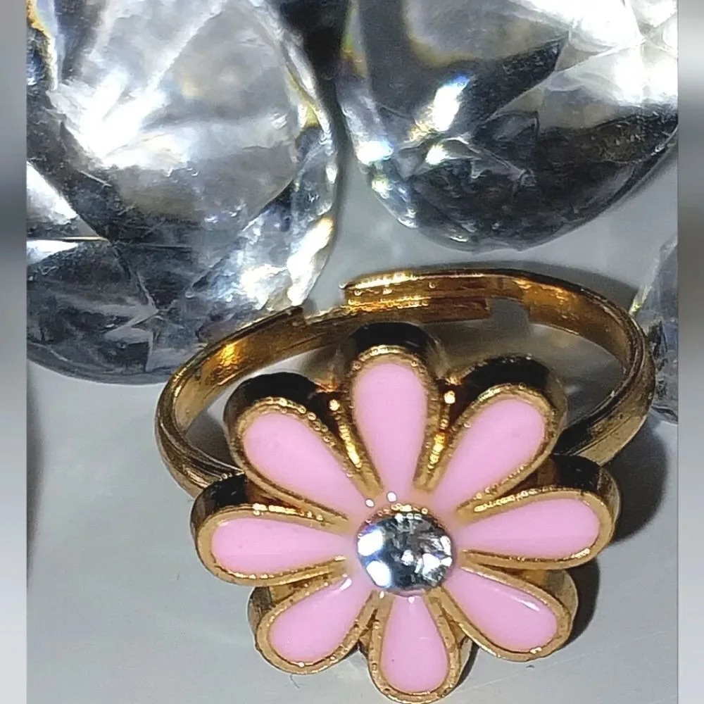 Super cute girls jeweled adjustable ring